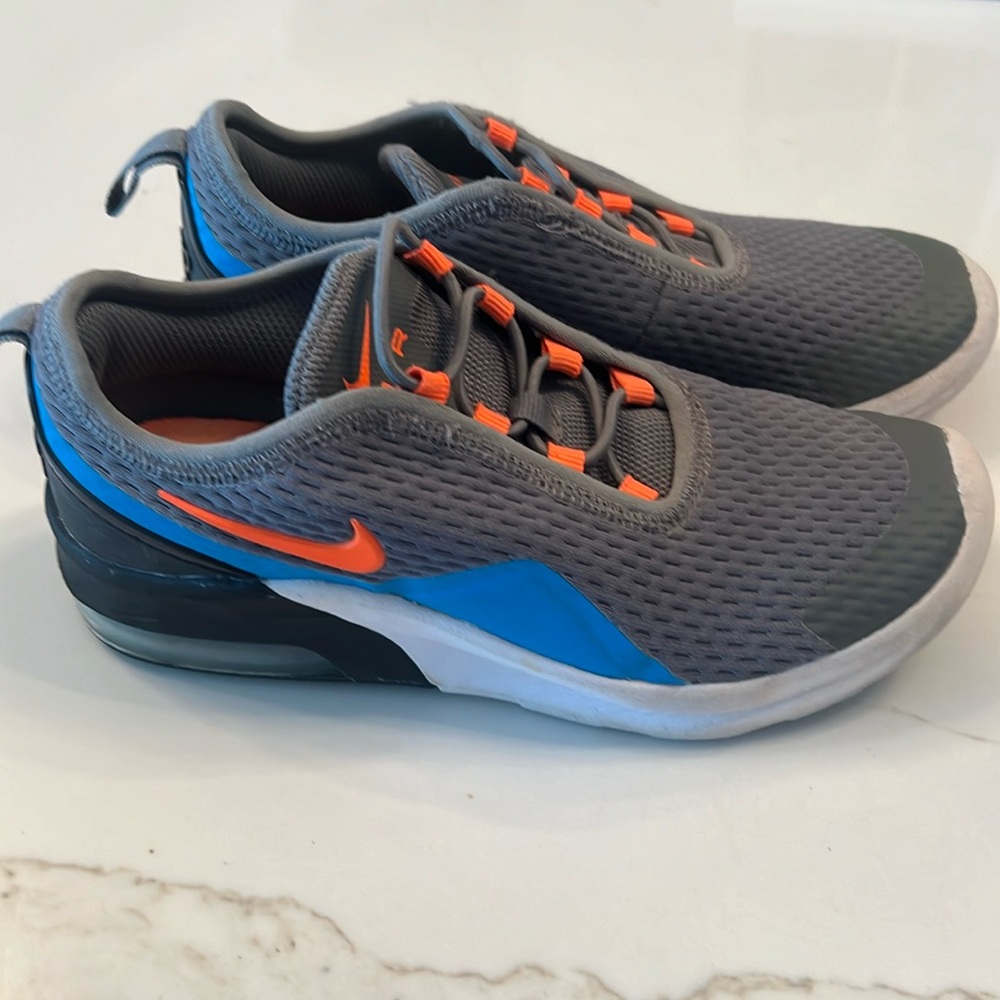 Nike Air little boys size 1. Worn once and were too small.